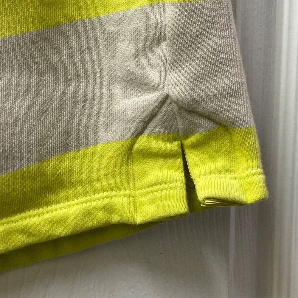 T by Talbots Petite Size SP Striped Yellow/Tan Tie Waist Shorts W Pockets‎